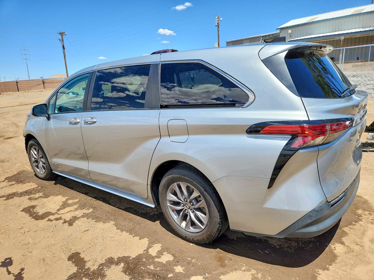 Toyota Sienna Le