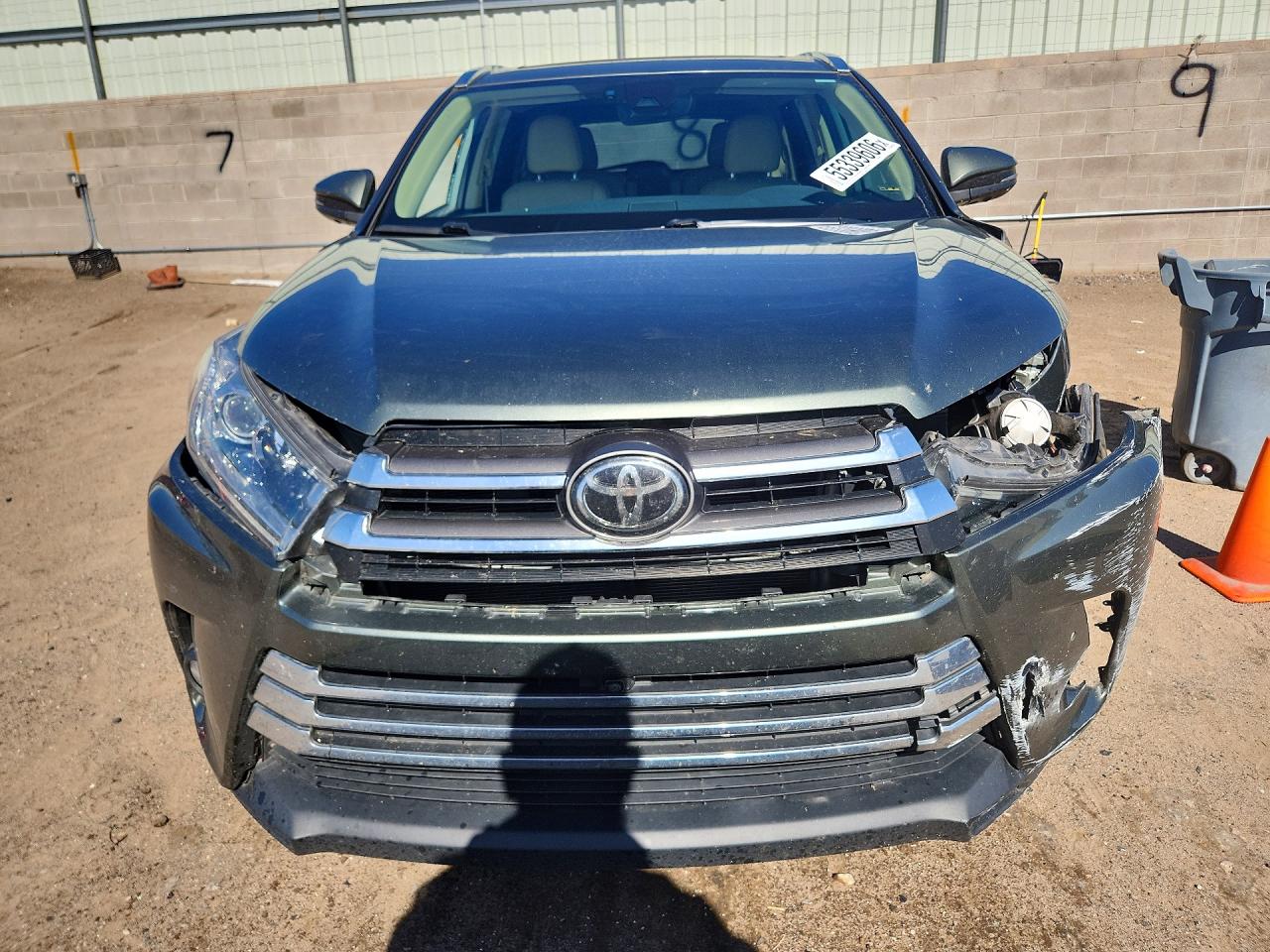Toyota Highlander Limited Platinum