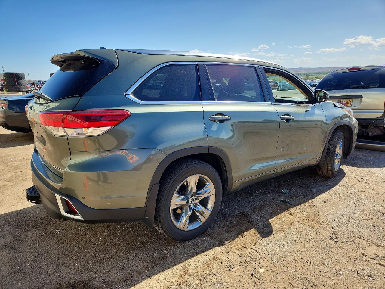 Toyota Highlander Limited Platinum