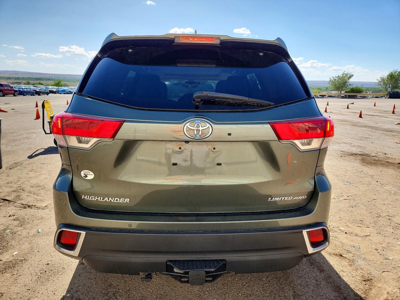 Toyota Highlander Limited Platinum