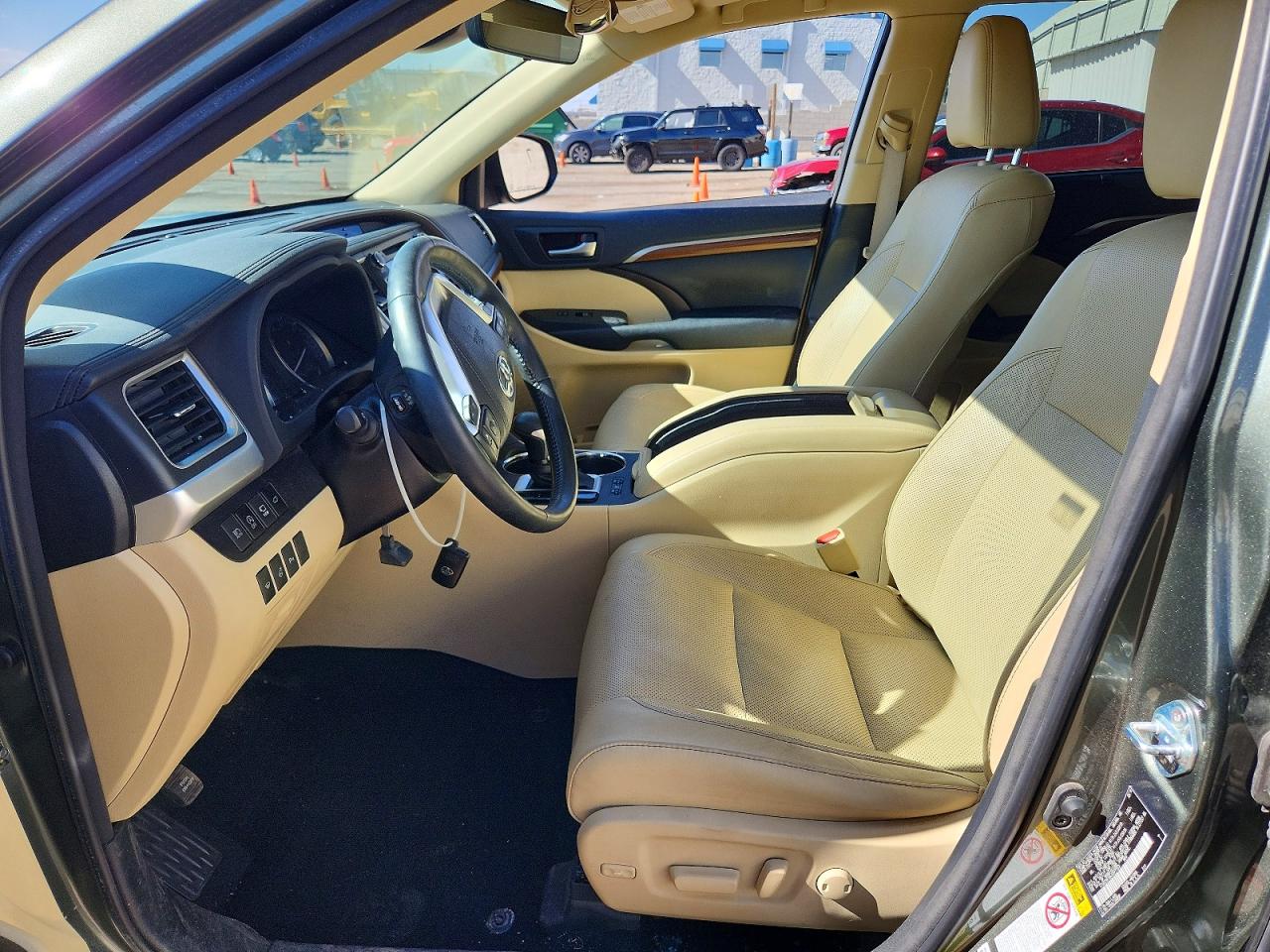 Toyota Highlander Limited Platinum
