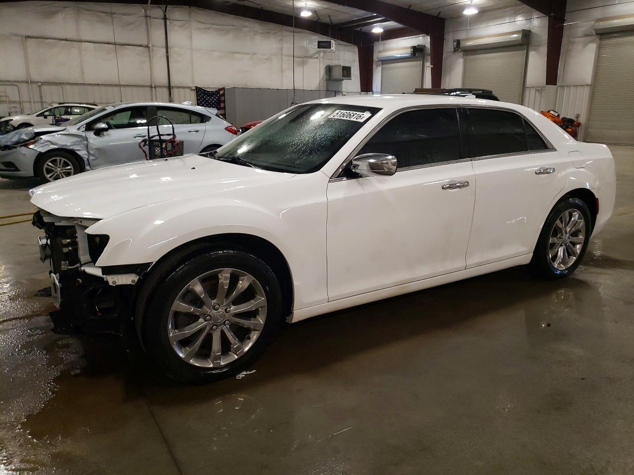 Salvage Chrysler 300 Image
