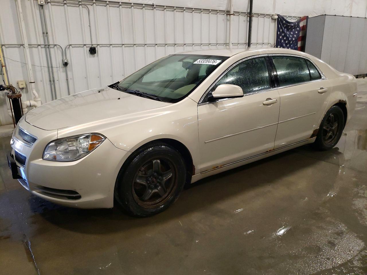 Salvage Chevrolet Malibu Image