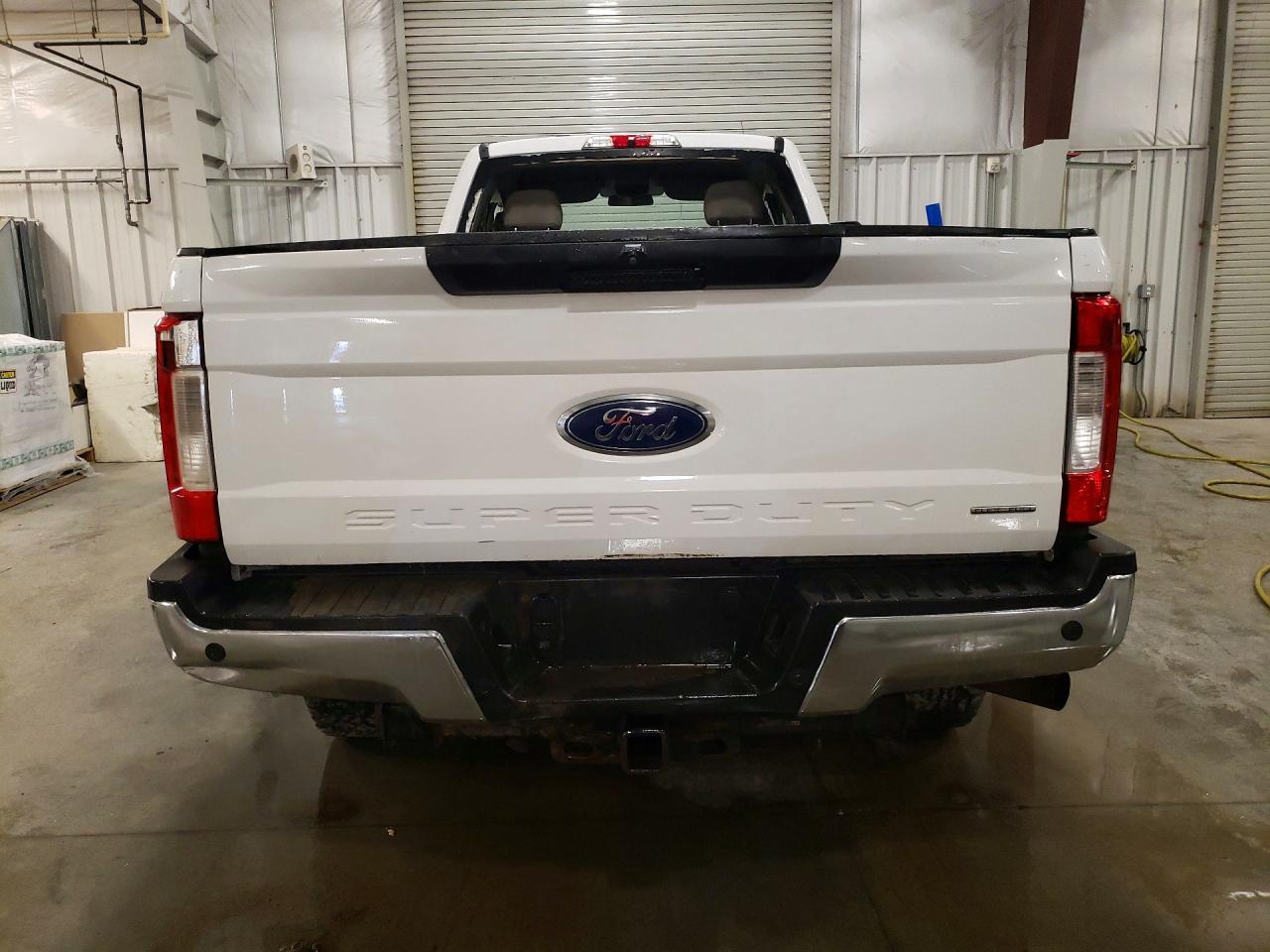 Ford F-250 Super Duty