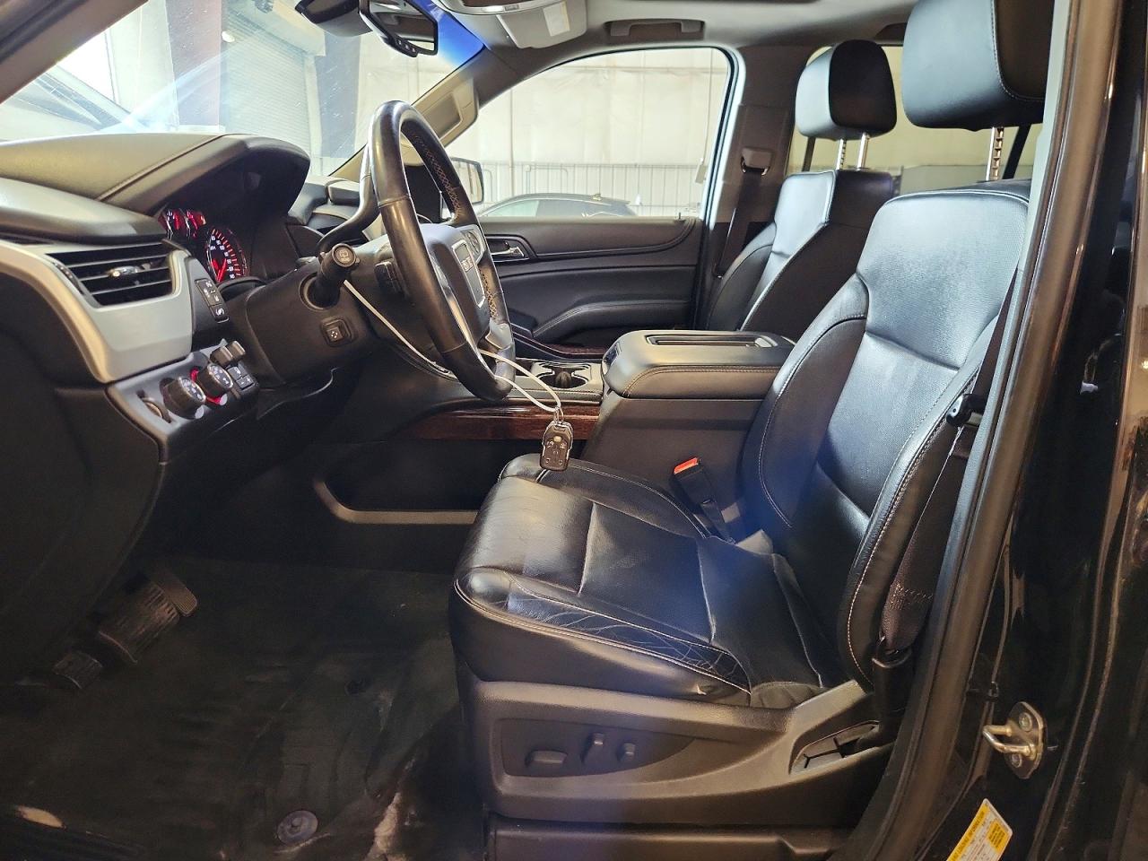 GMC Yukon K1500 Slt
