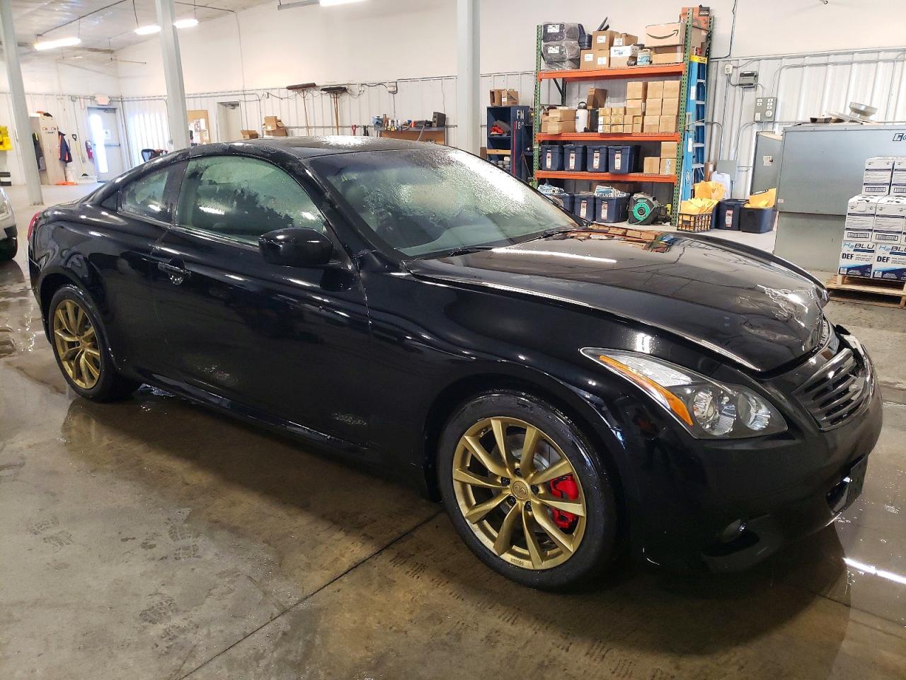 INFINITI G37