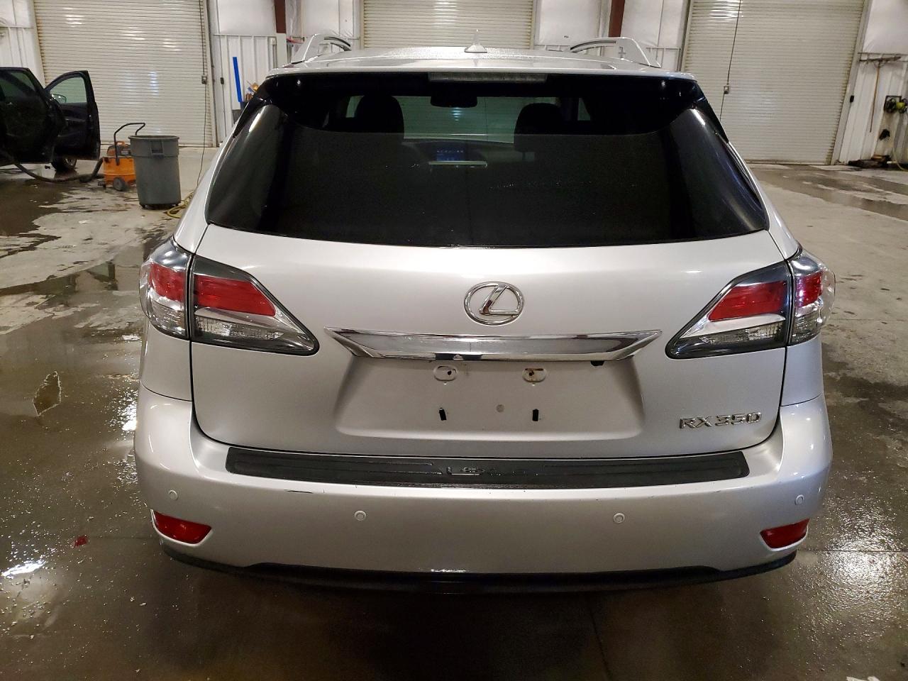 Lexus RX Base