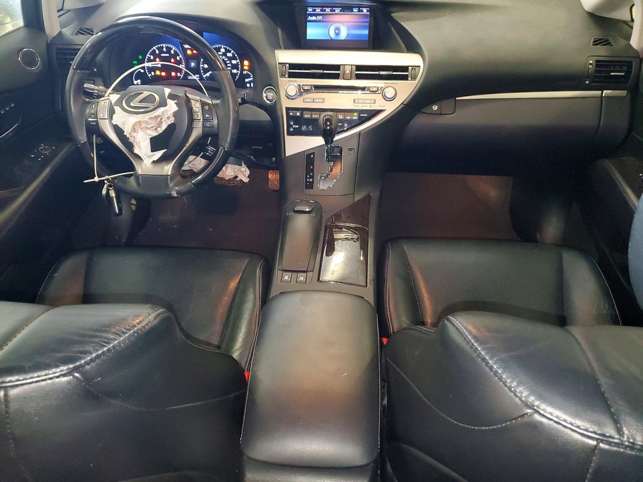 Lexus RX Base