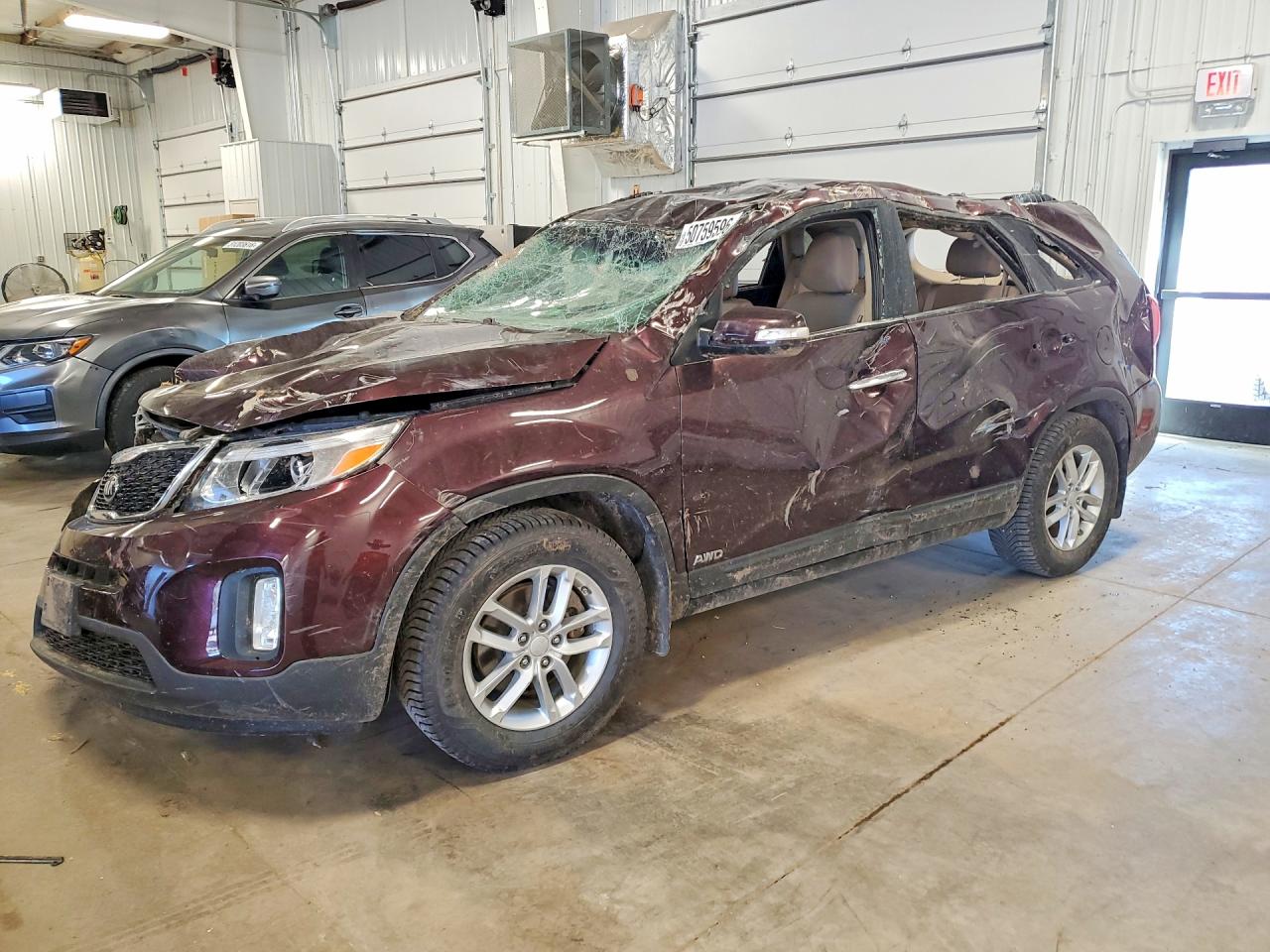 Salvage Kia Sorento Image