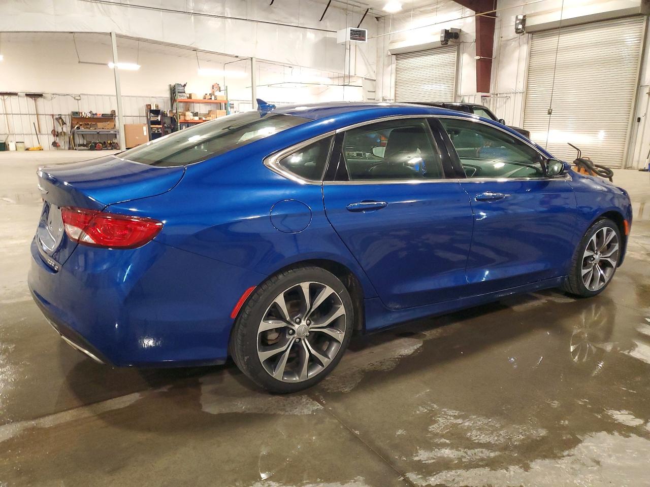 Chrysler 200 C