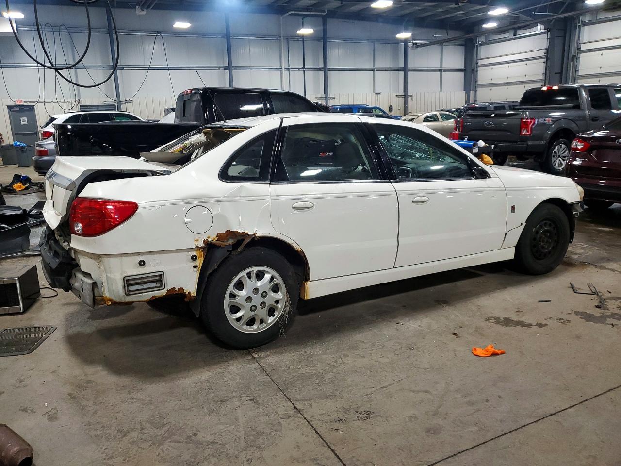 Saturn L200