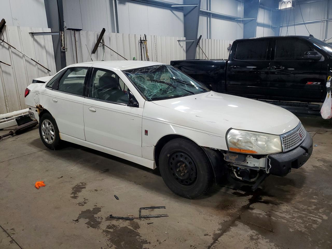 Saturn L200