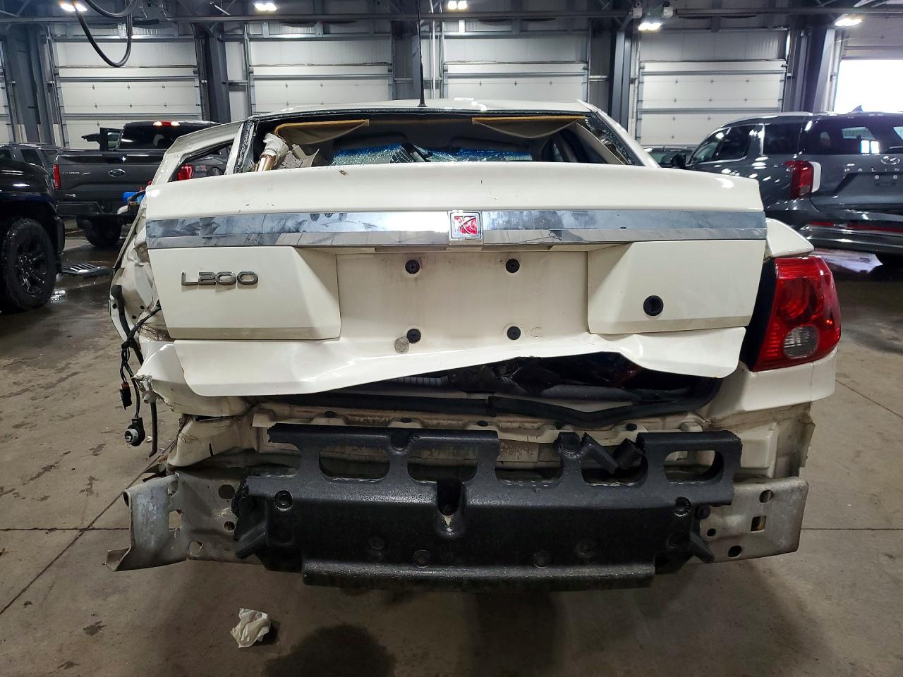 Saturn L200