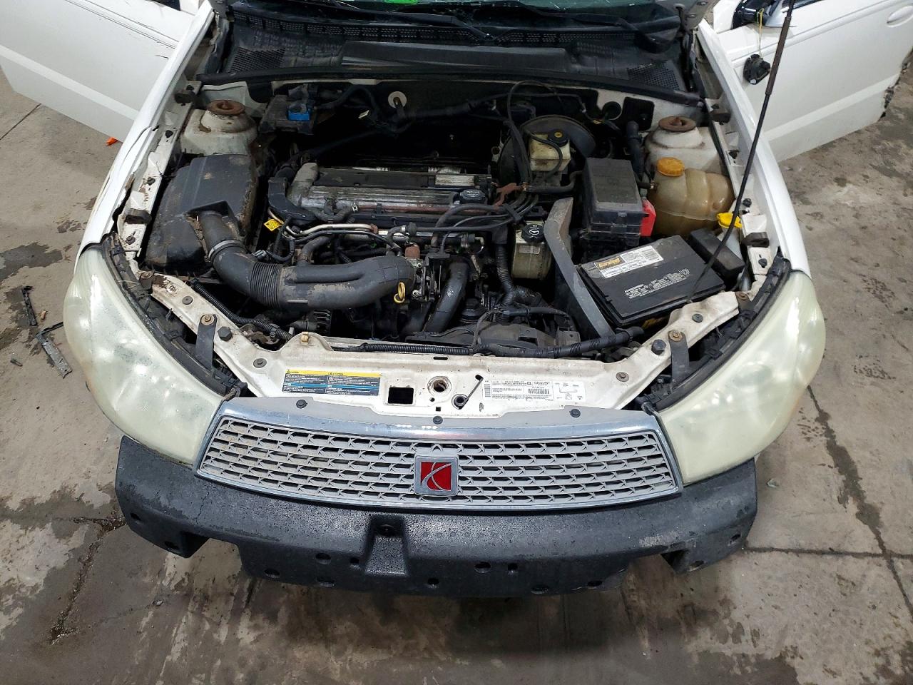 Saturn L200