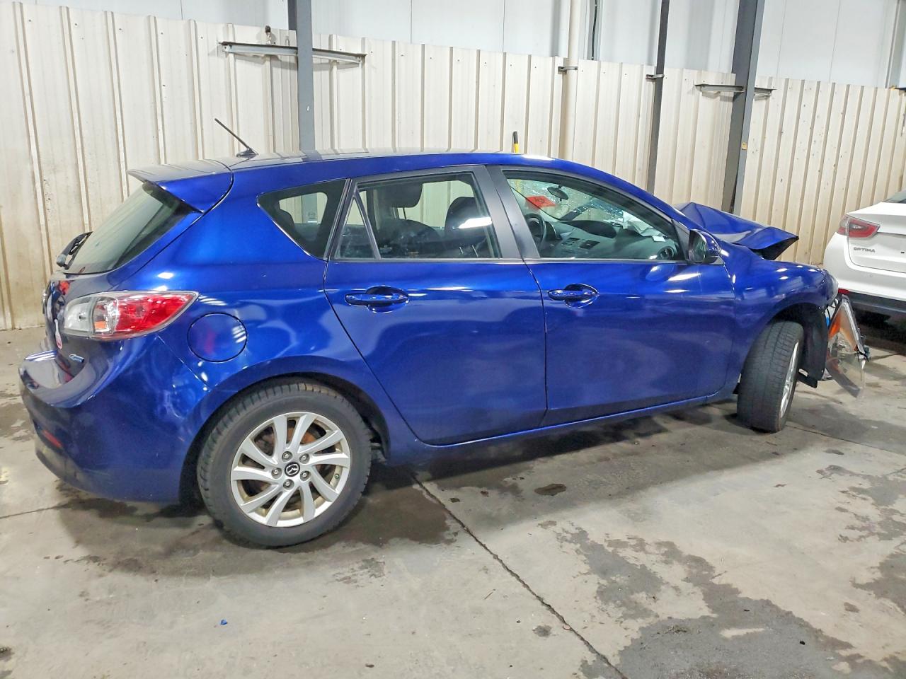 Mazda 3 I
