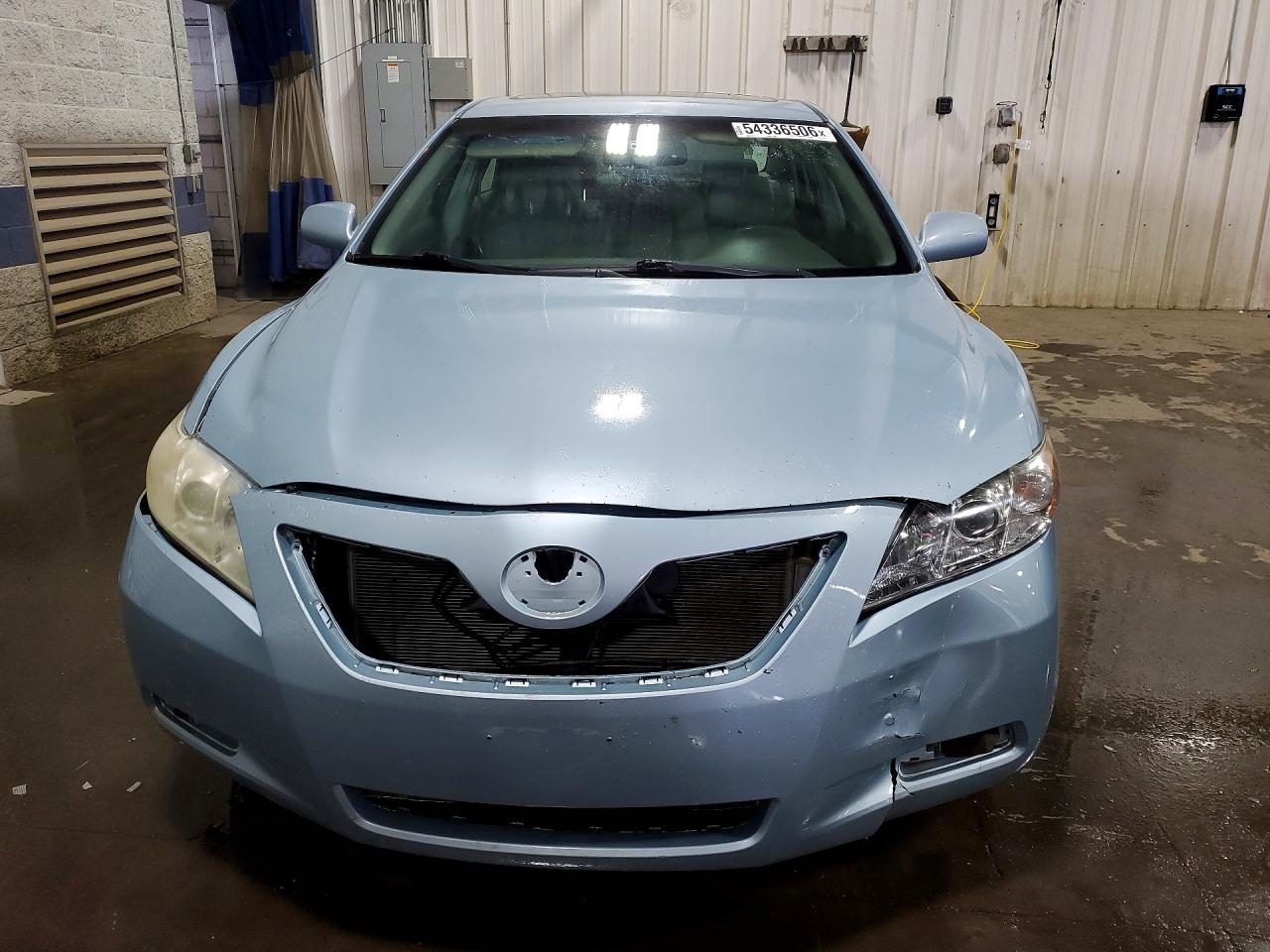 Toyota Camry Xle V6