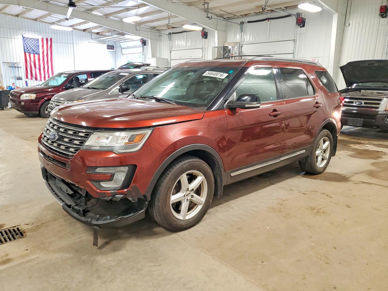 Salvage Ford Explorer Image