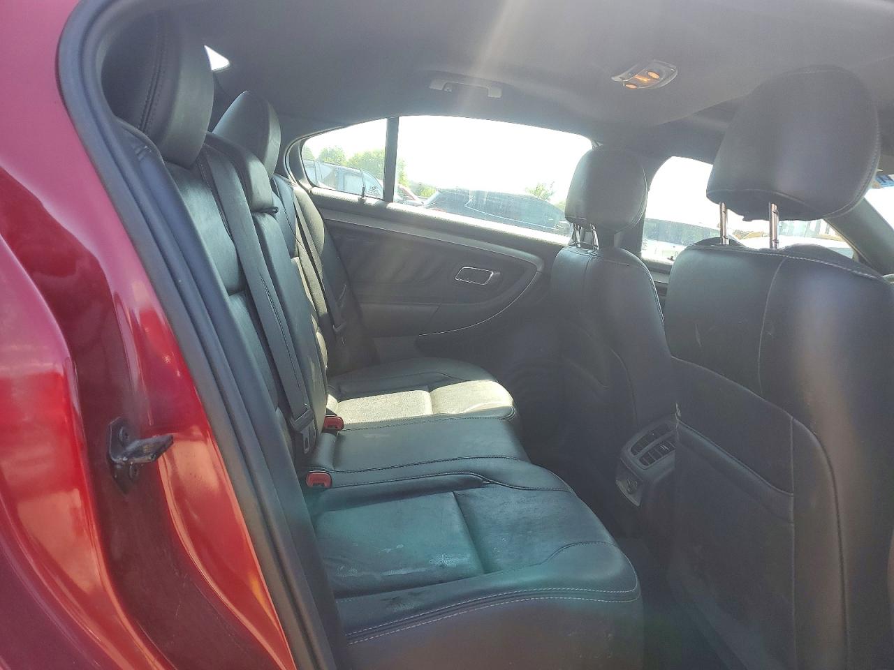 Ford Taurus Sel