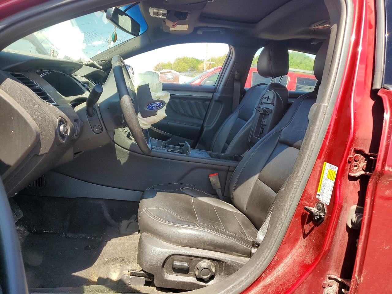 Ford Taurus Sel