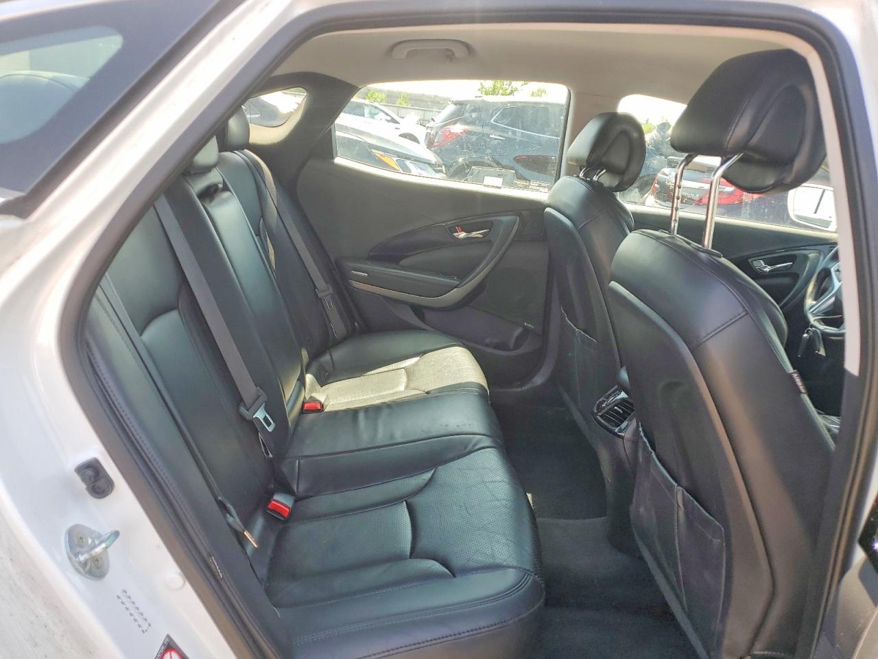 Hyundai Azera Base Base
