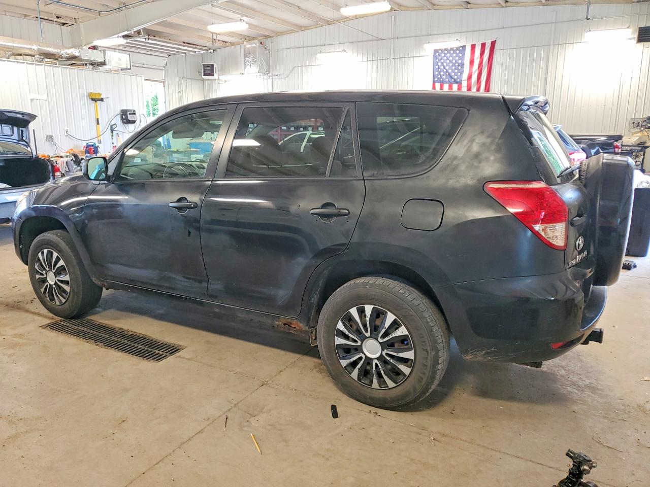 Toyota RAV4 Base