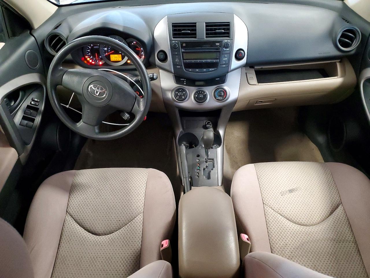 Toyota RAV4 Base