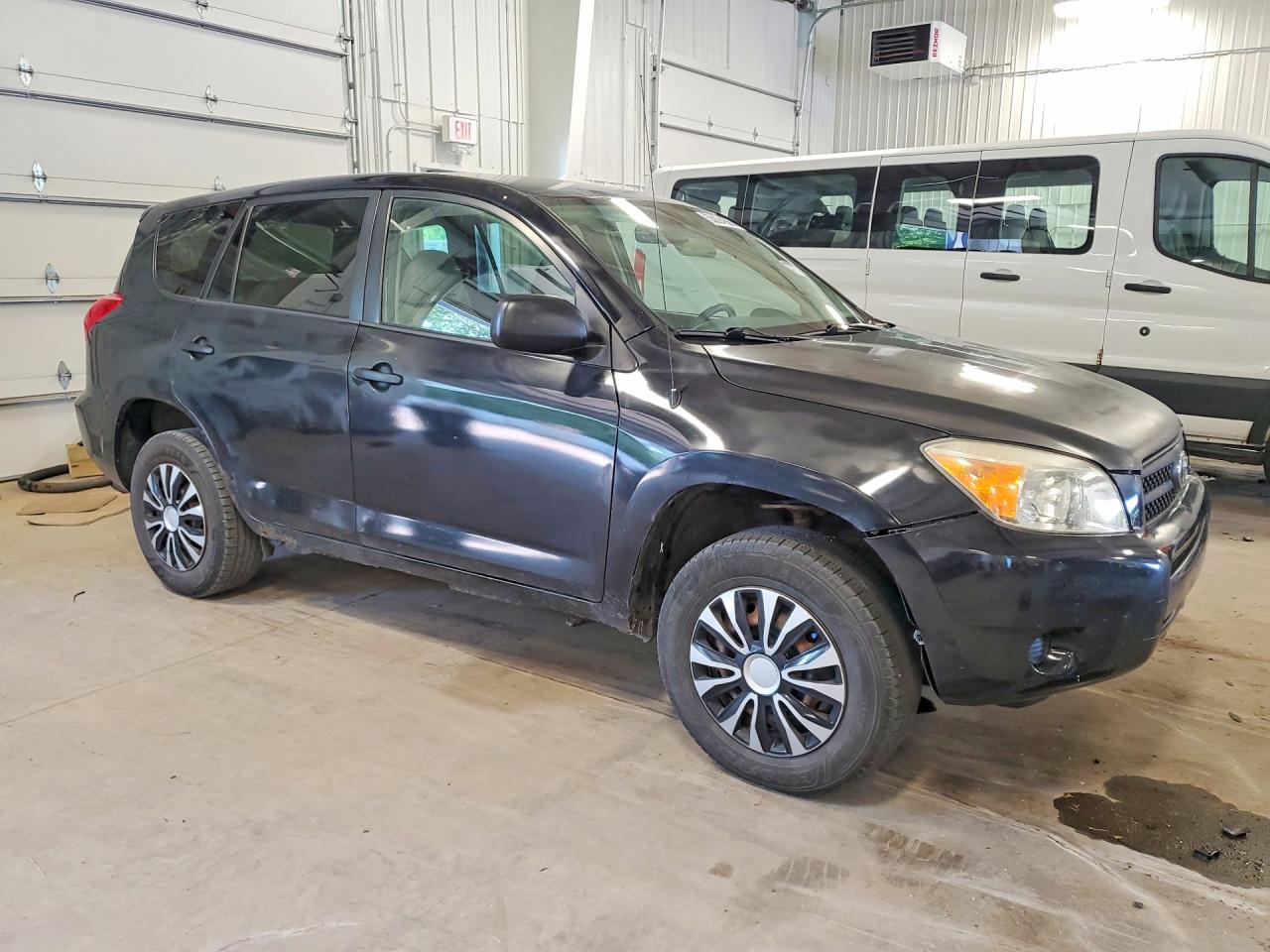 Toyota RAV4 Base
