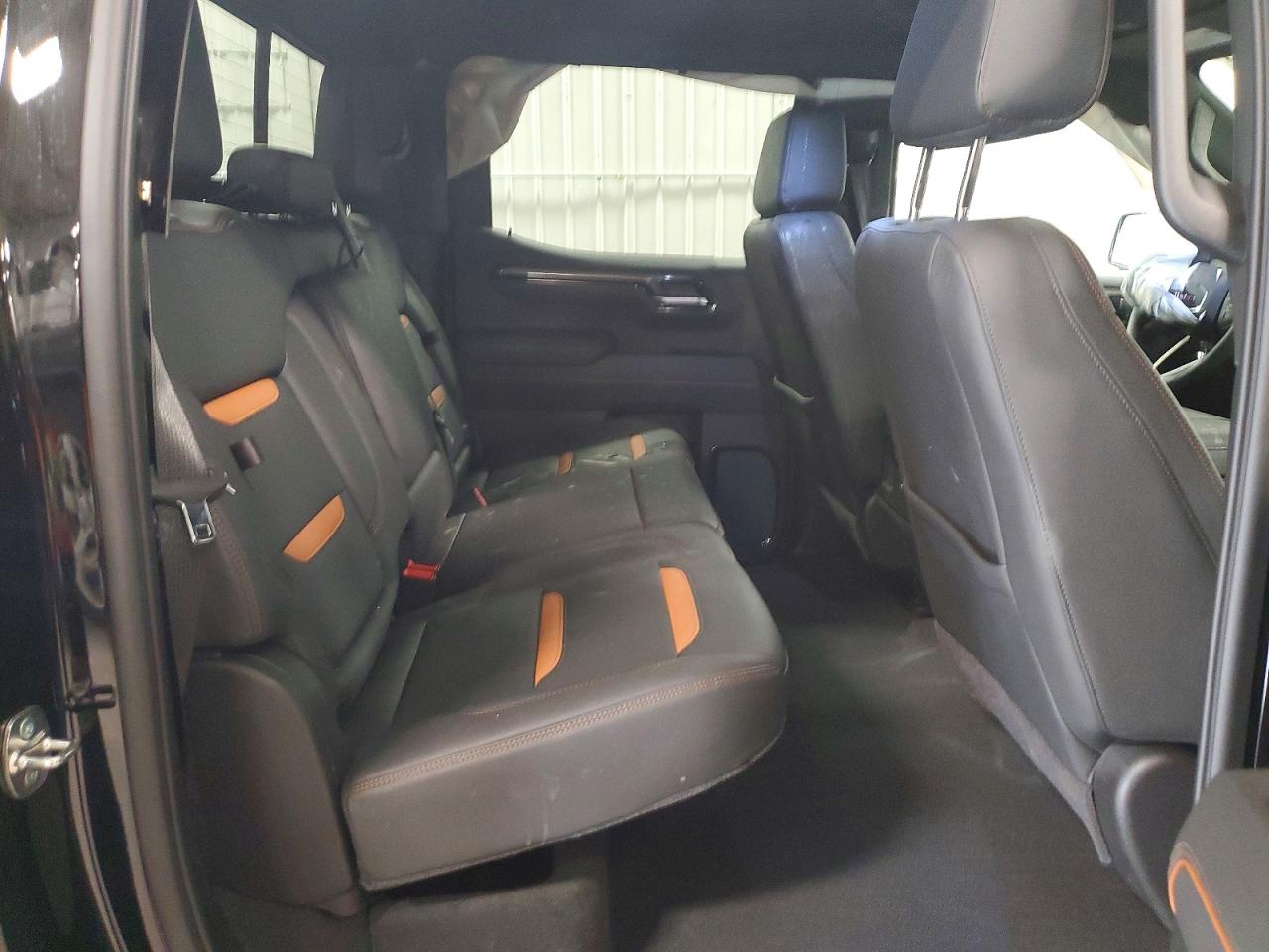 GMC Sierra K1500 At4