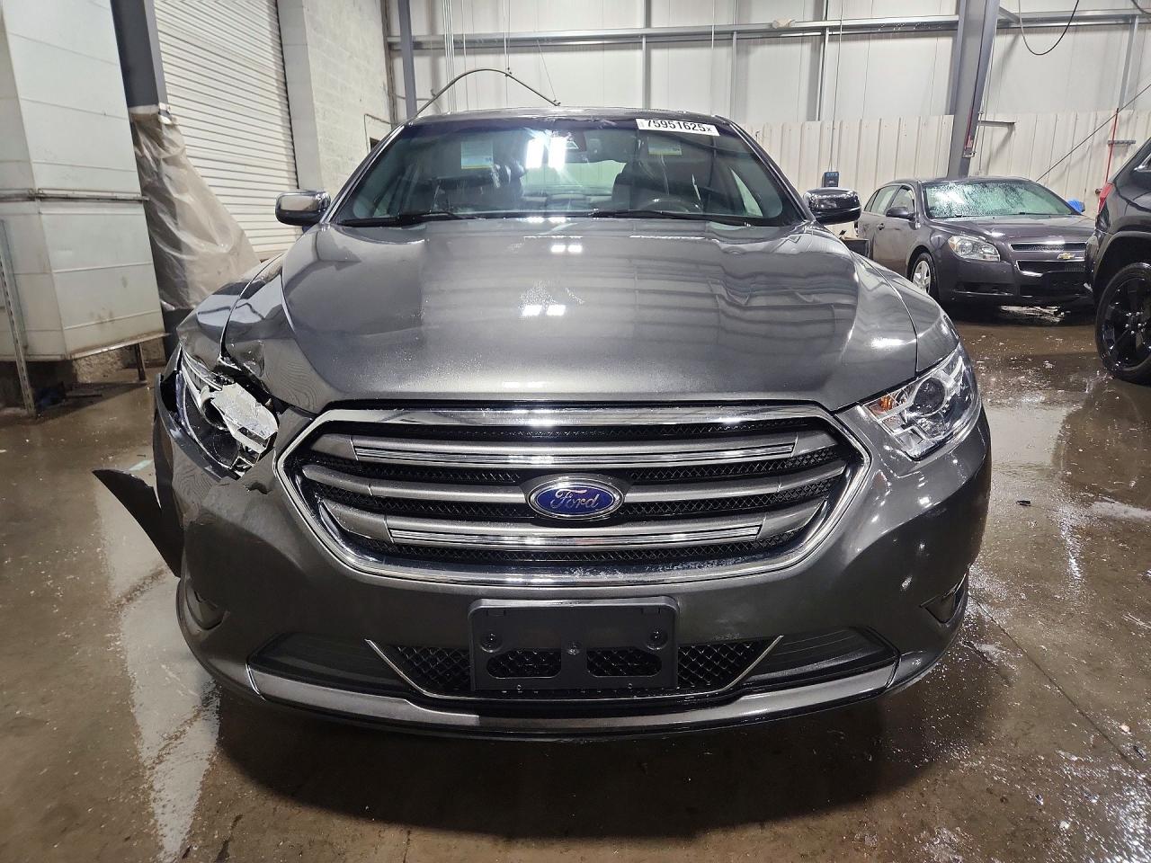 Ford Taurus Limited