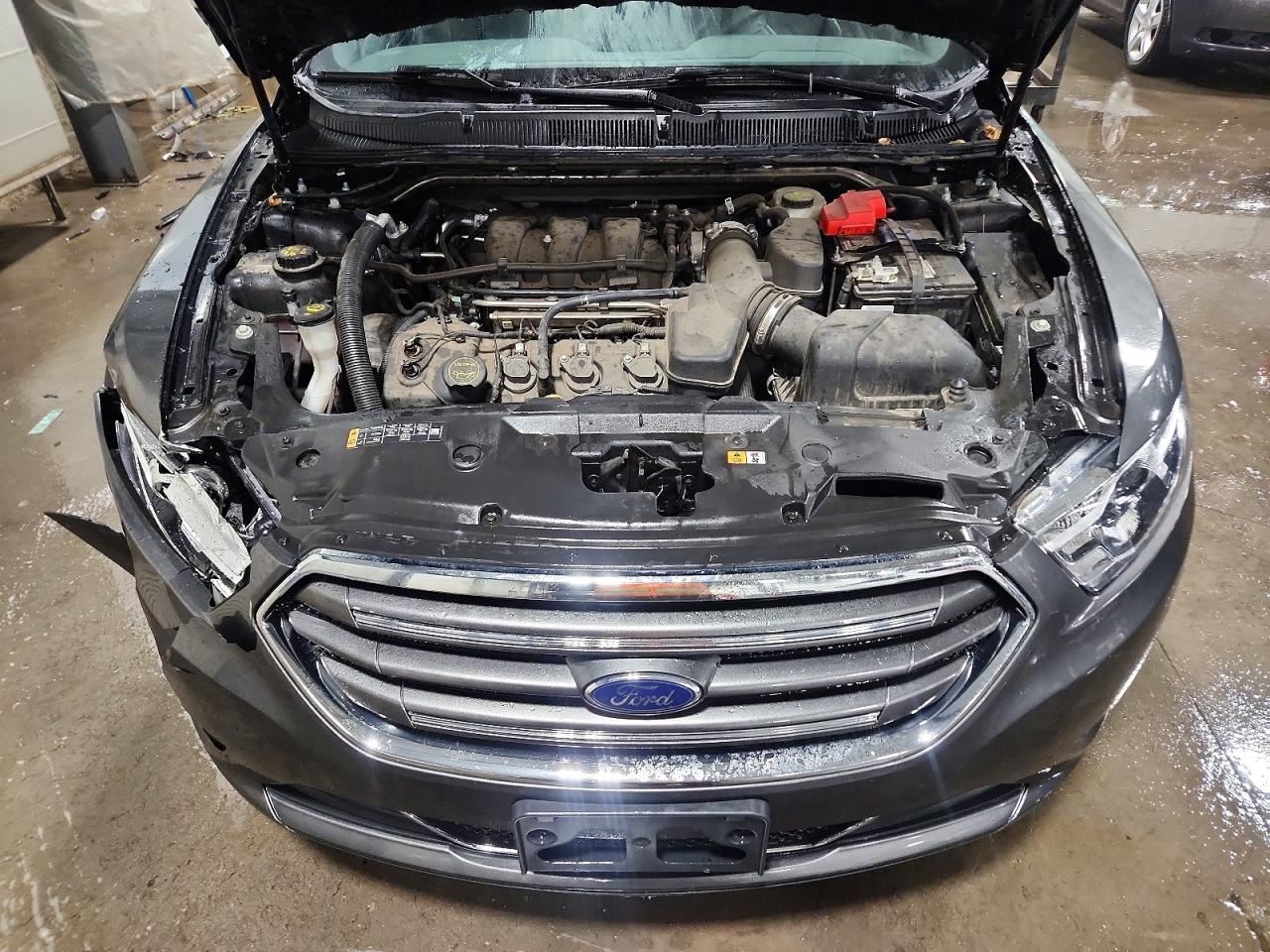 Ford Taurus Limited