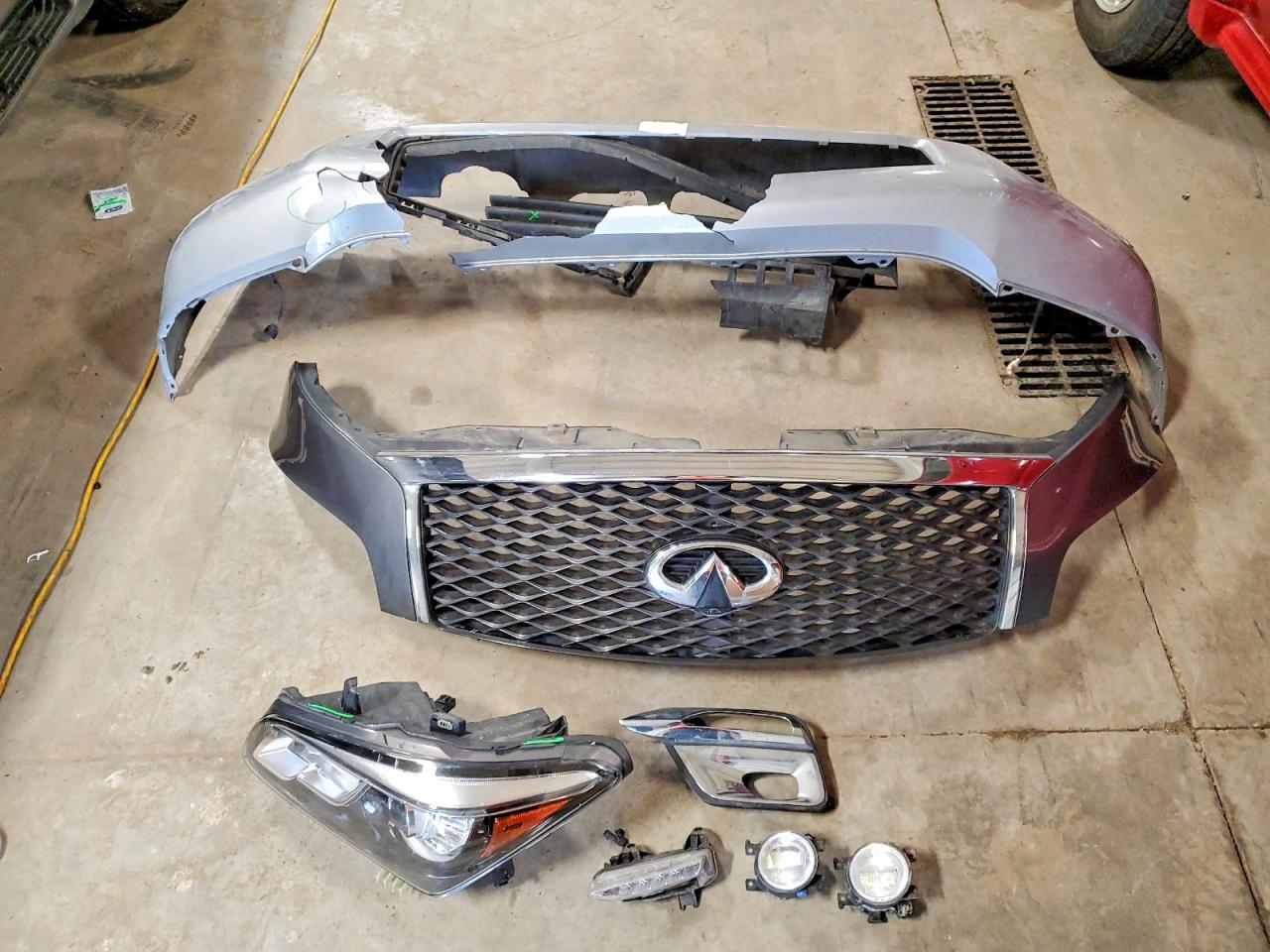 INFINITI Qx Base