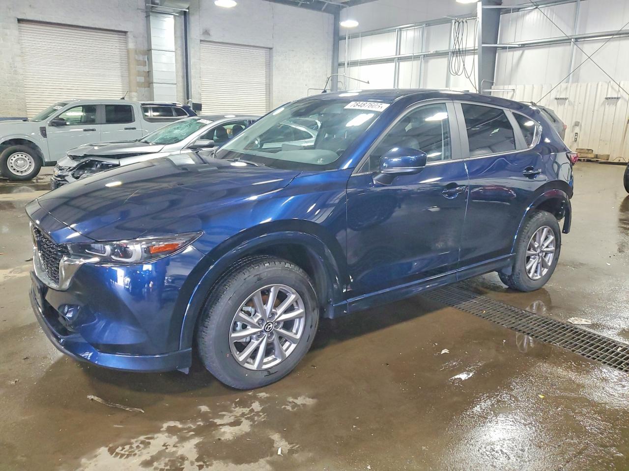 Salvage Mazda Cx Image
