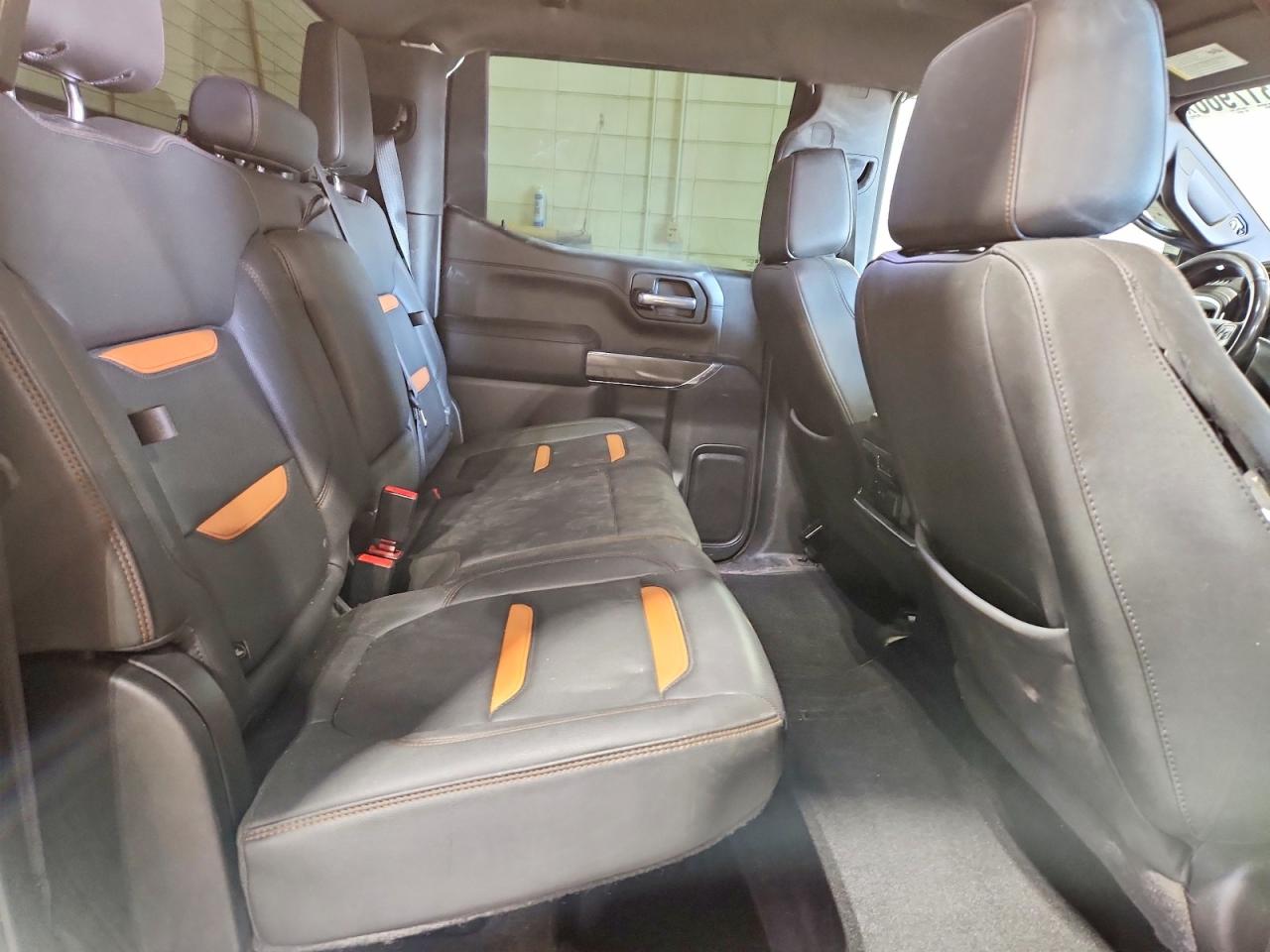 GMC Sierra K1500 At4