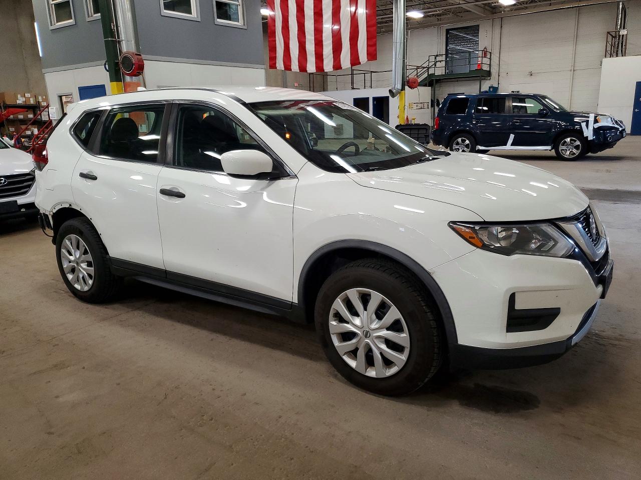 Nissan Rogue S