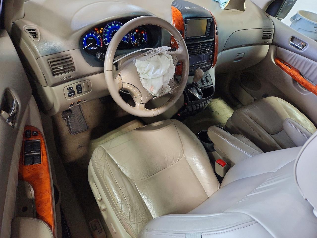Toyota Sienna Xle