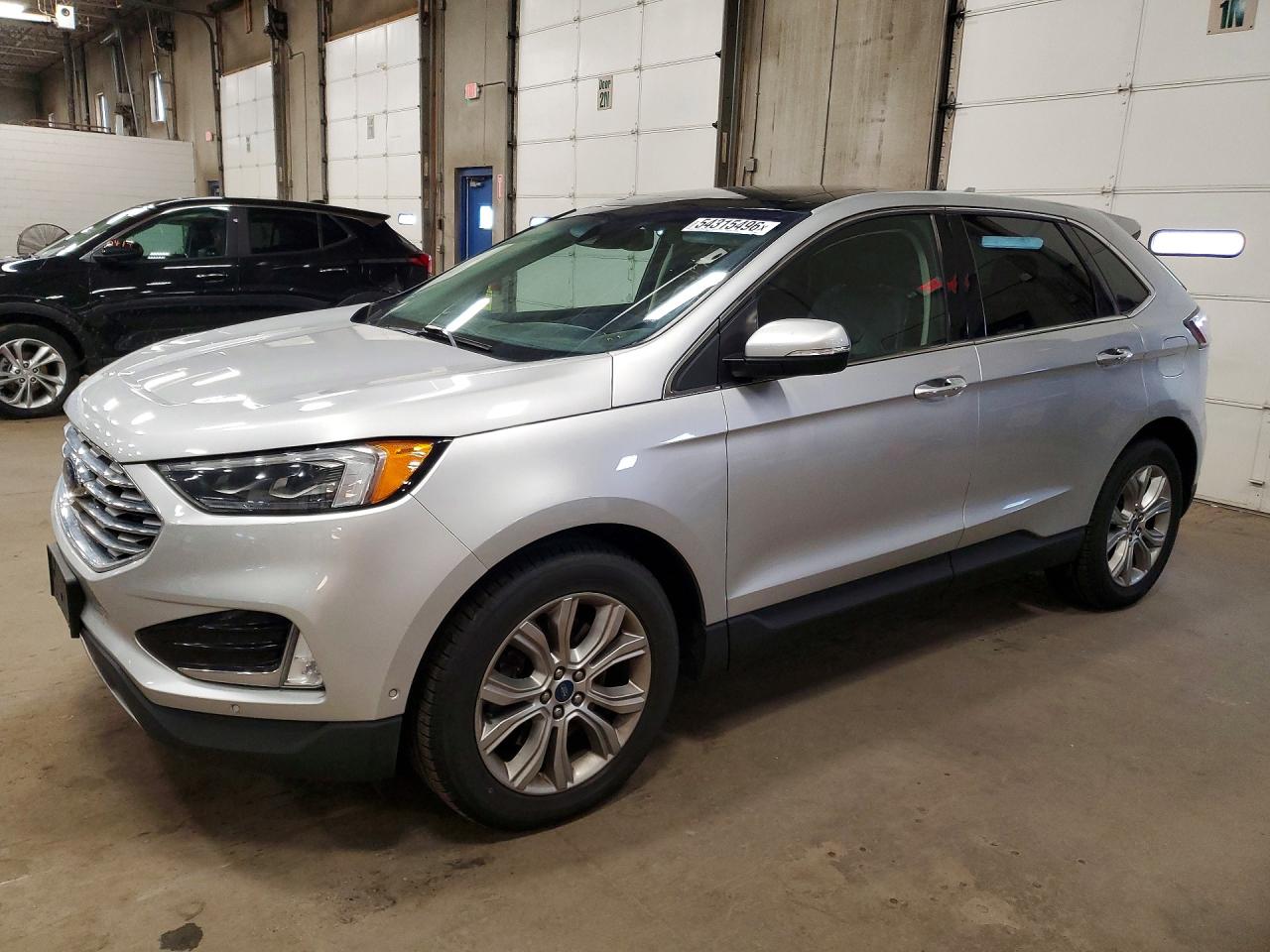 Salvage Ford Edge Image