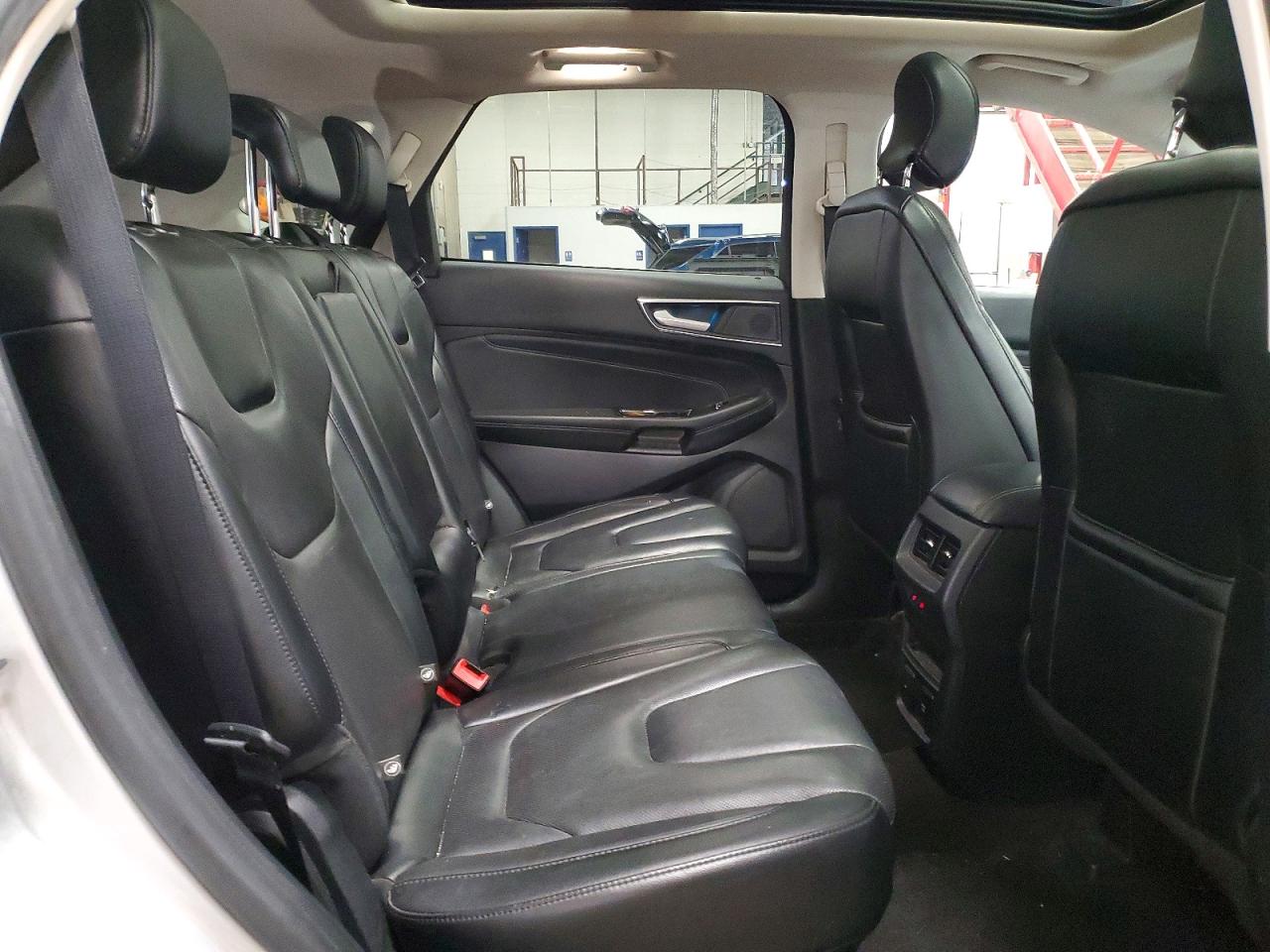 Ford Edge Titanium