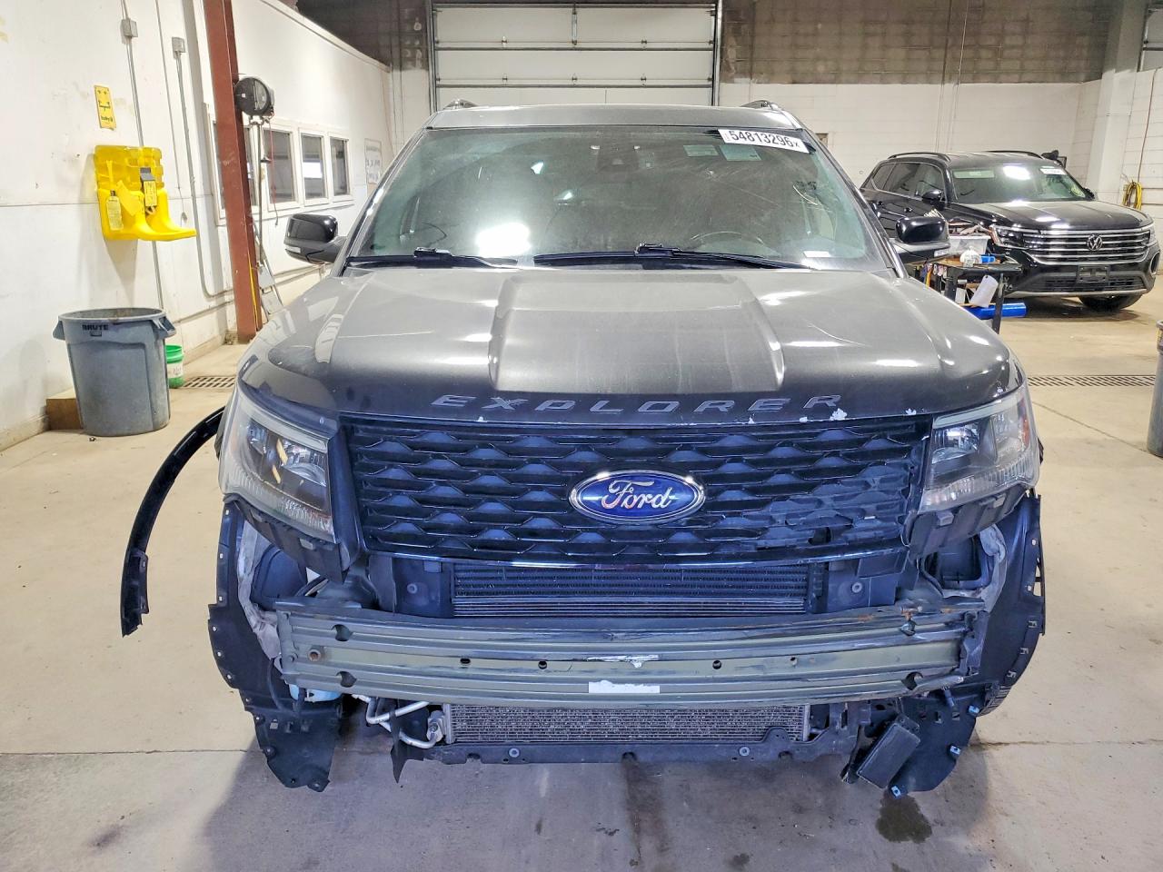 Ford Explorer Sport