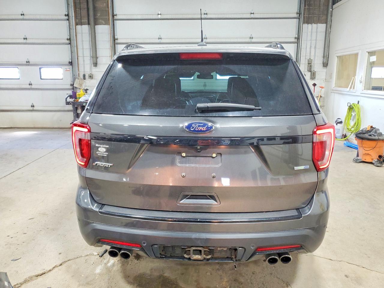 Ford Explorer Sport