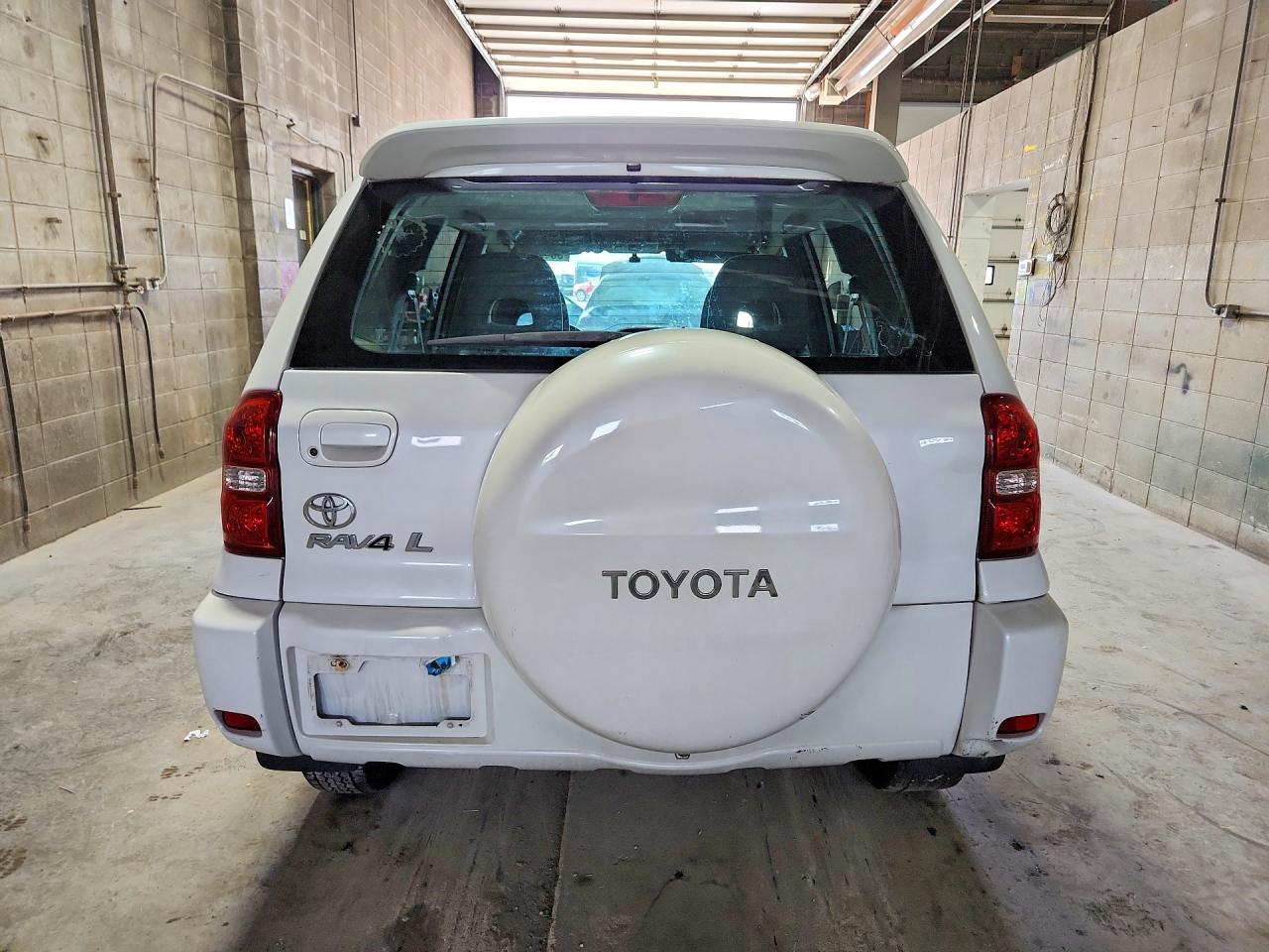 Toyota RAV4 Base