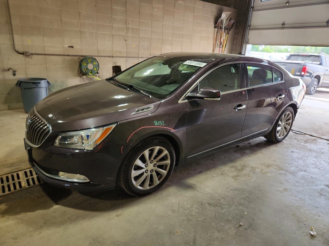 Salvage Buick LaCrosse Image