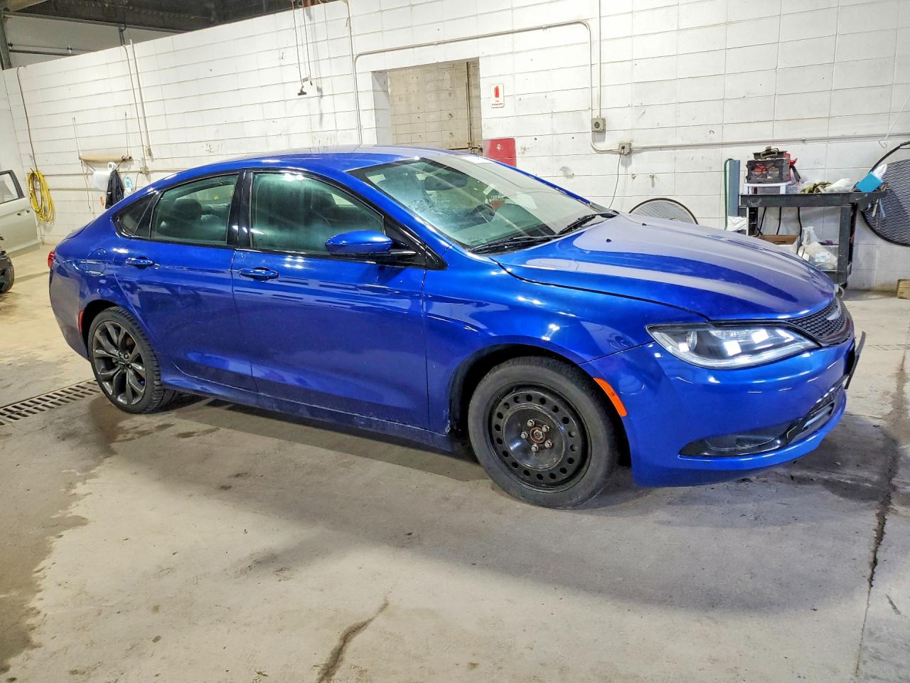 Chrysler 200 S