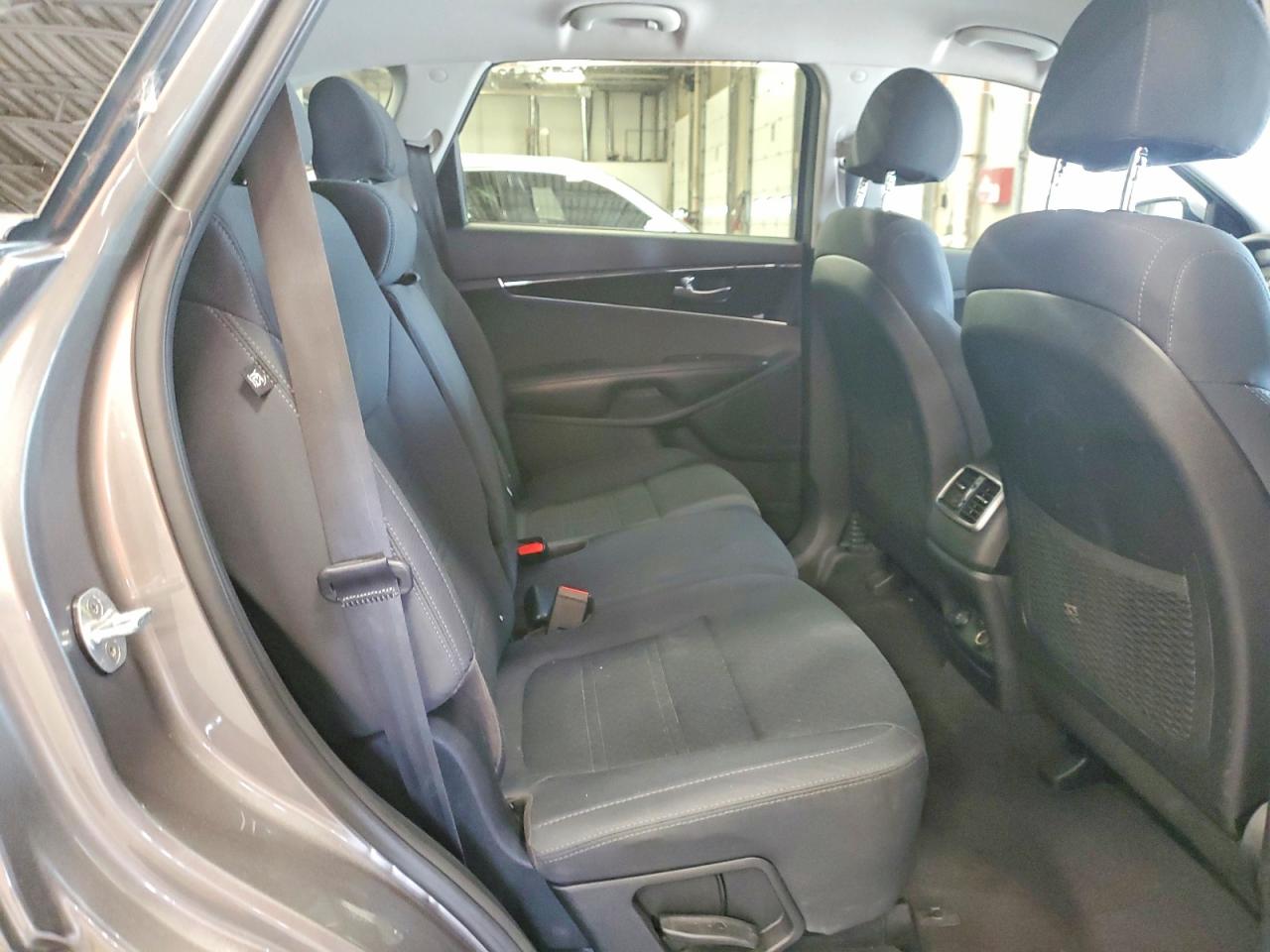Kia Sorento Lx V6
