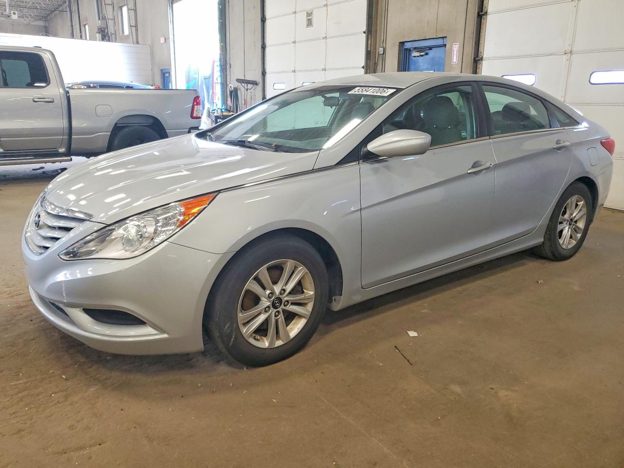 Salvage Hyundai SONATA Image