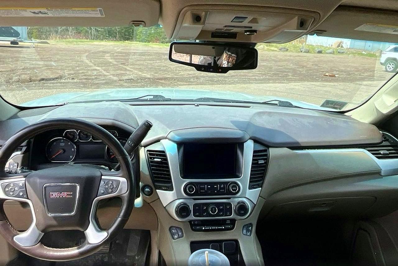GMC Yukon K1500 Slt