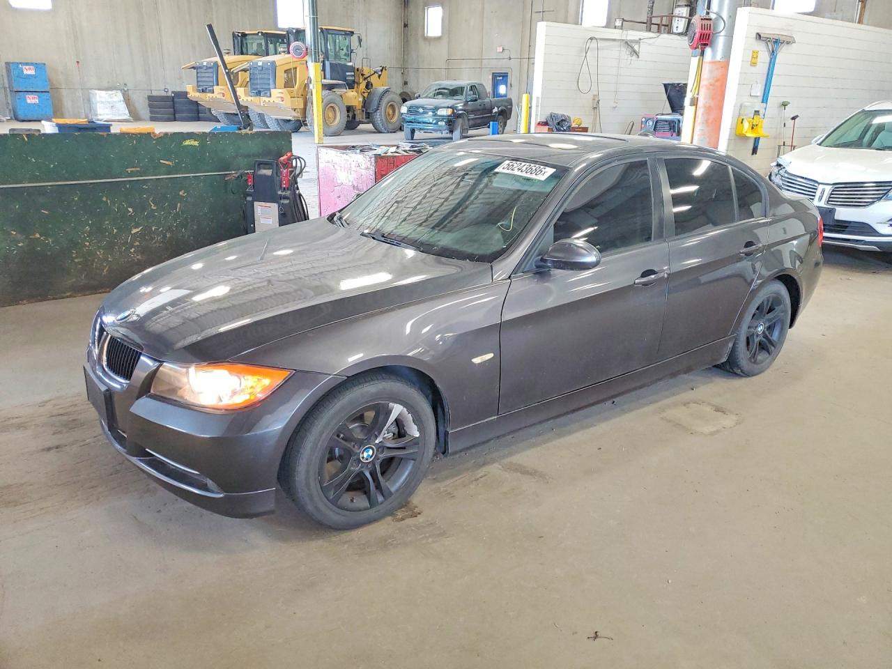 Salvage BMW 3 Series Image