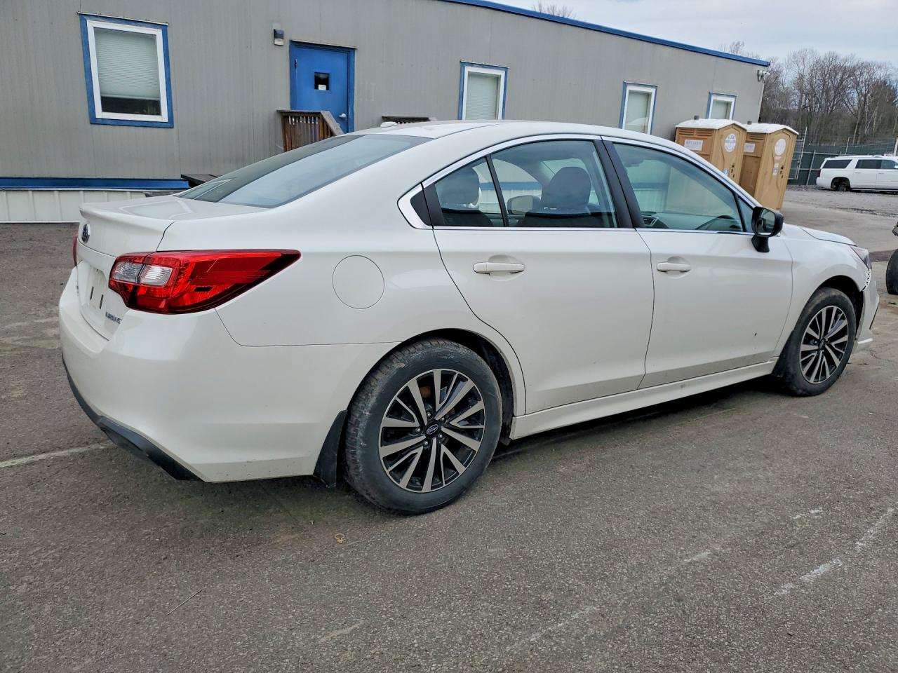 Subaru Legacy 2.5i