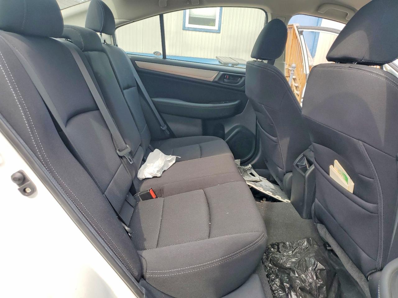 Subaru Legacy 2.5i