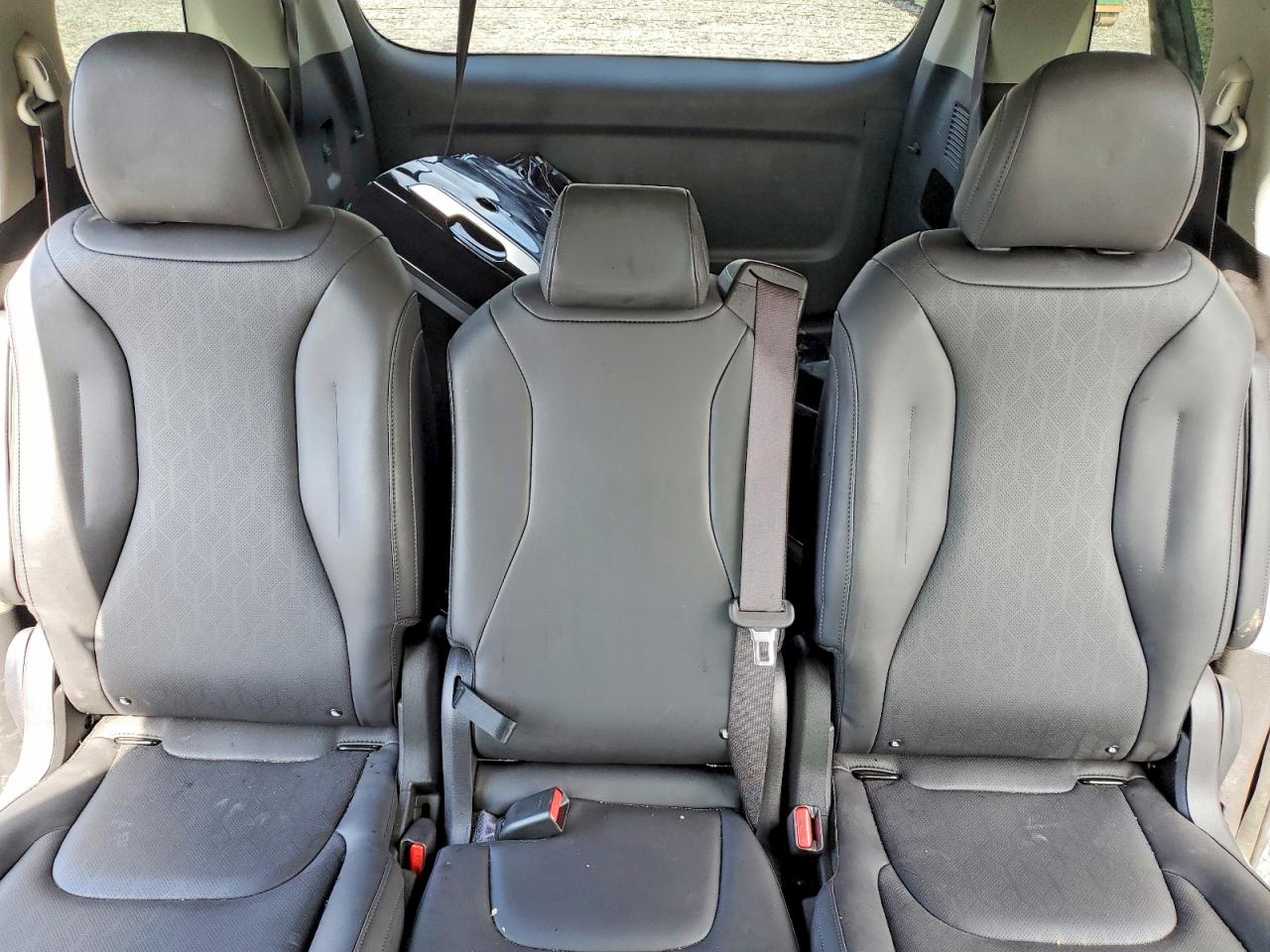 Kia Carnival Lxs
