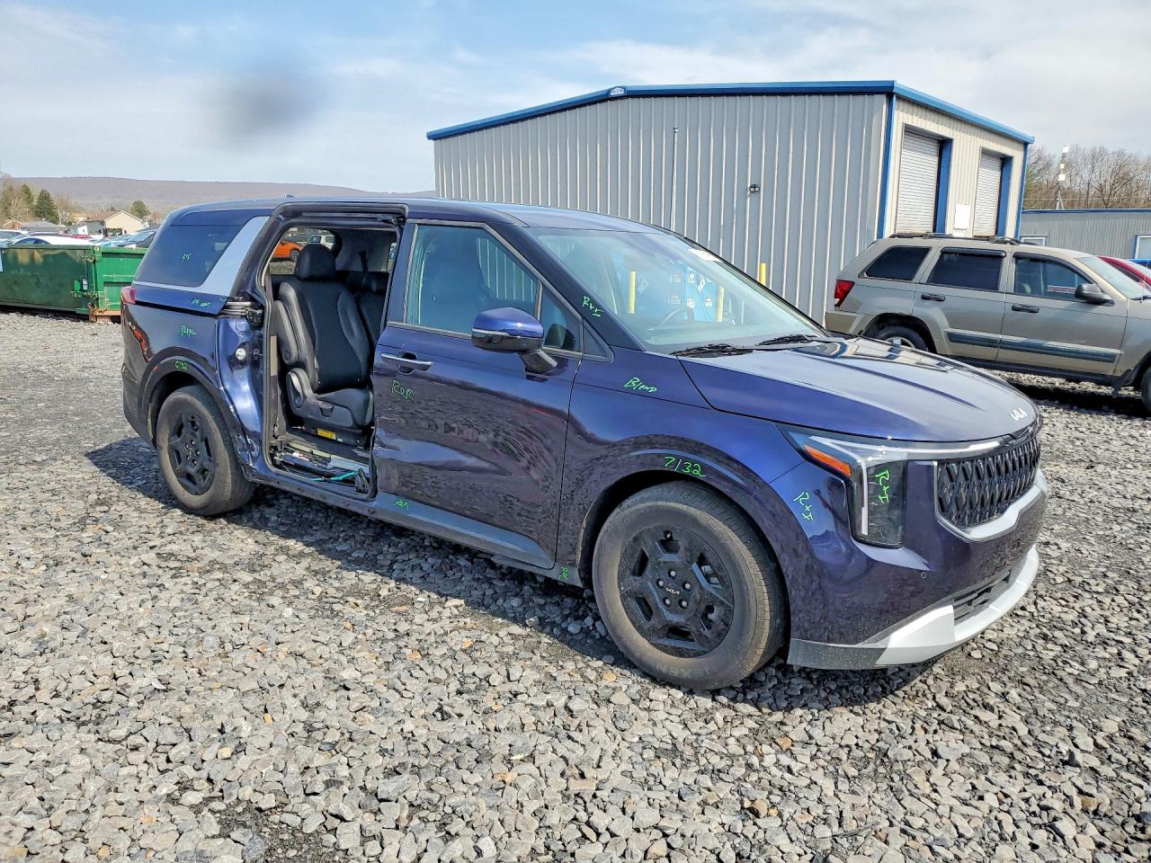 Kia Carnival Lxs